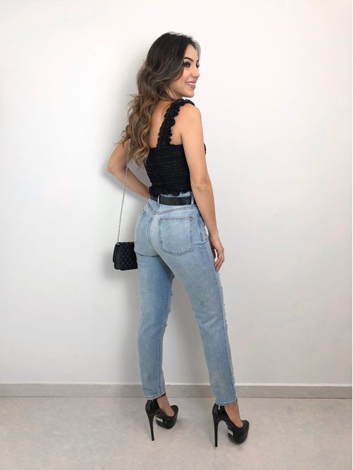 calça baggy destroyed