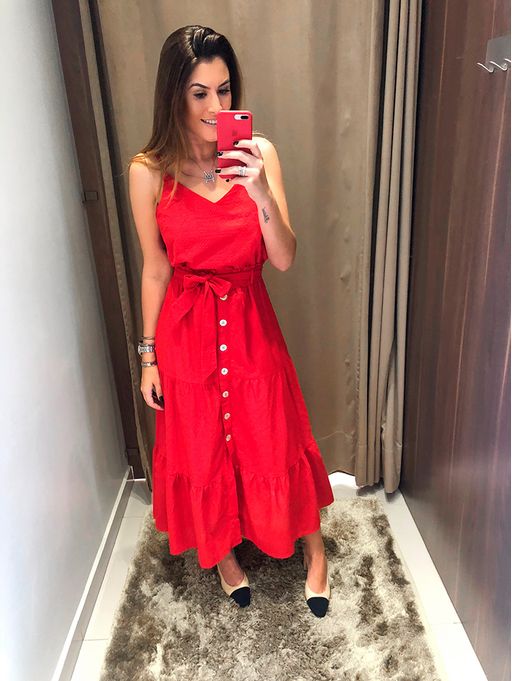 vestido vermelho carmim