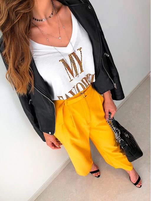 calça de linho amarela