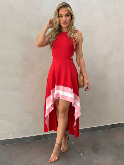 vestido vermelho e branco