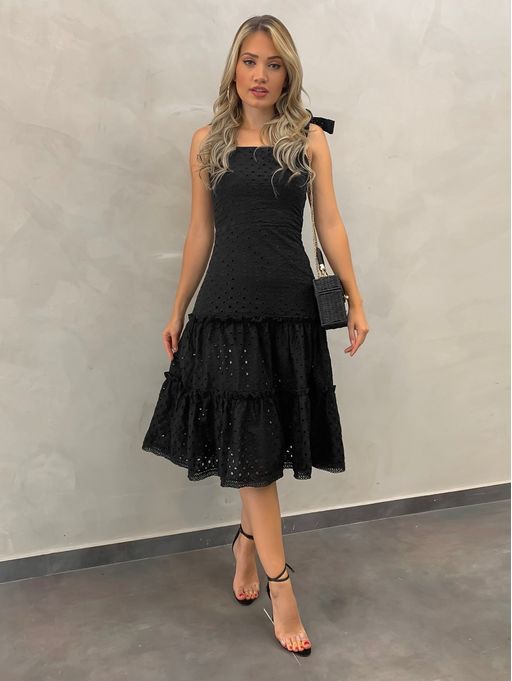 vestido laise preto