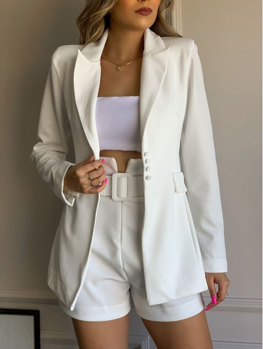 shorts e blazer alfaiataria