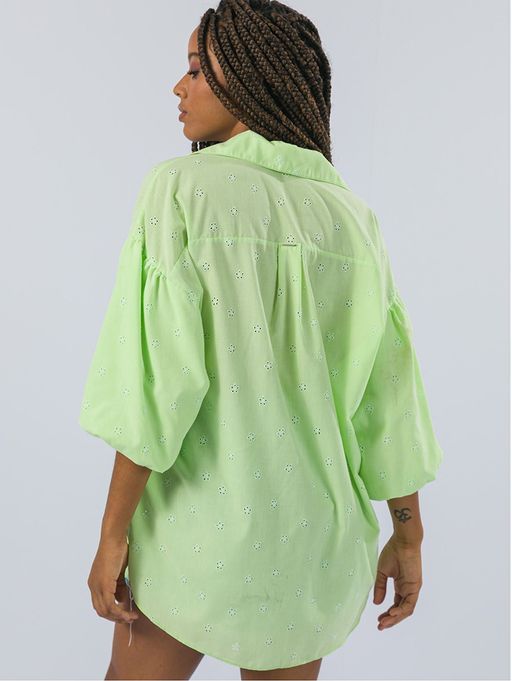 camisa verde militar oversize